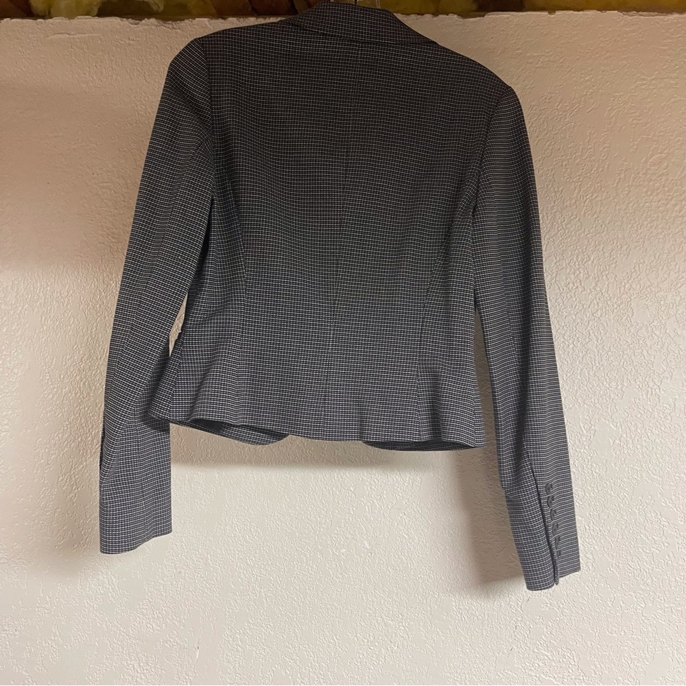 Jacket - Picture 4 of 4